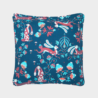Thumb_blue-rabbit-small